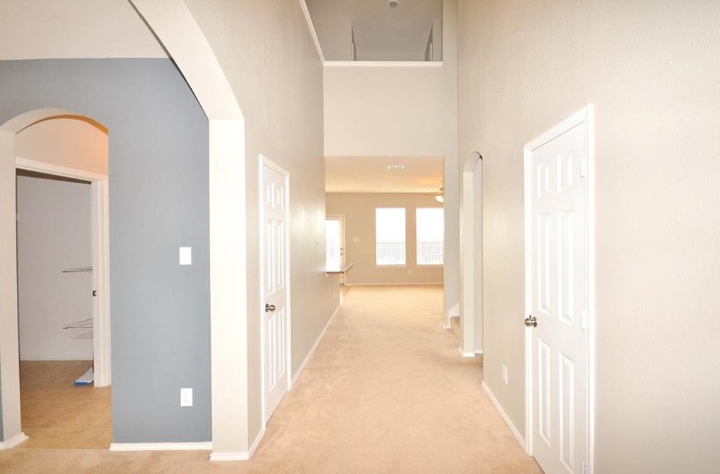 203 Arabian Rd, Waxahachie, TX 75165