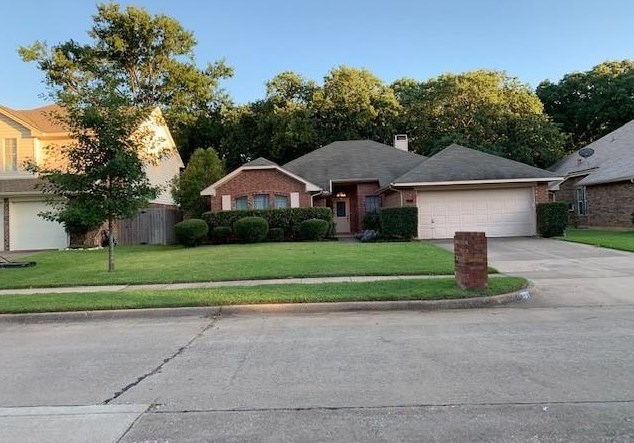 521 Post Oak Rd, Grapevine, TX 76051