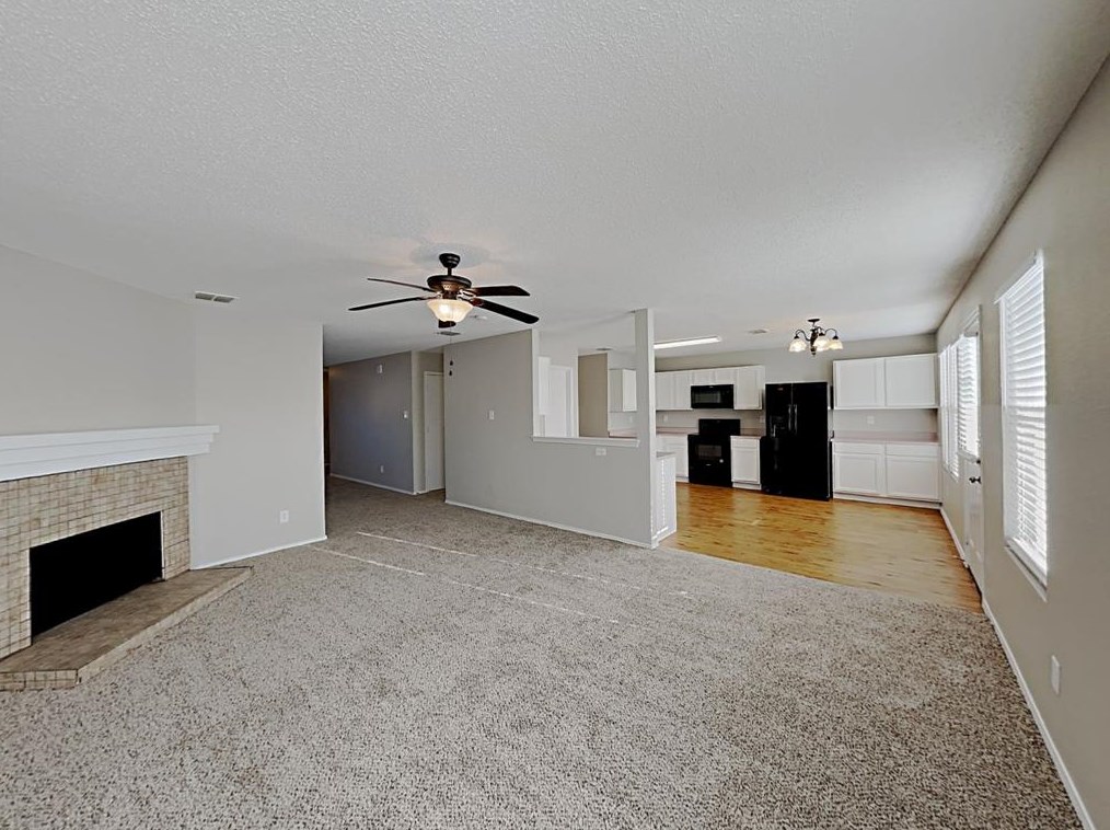 8756 Hunters Trl, Fort Worth, TX 76123