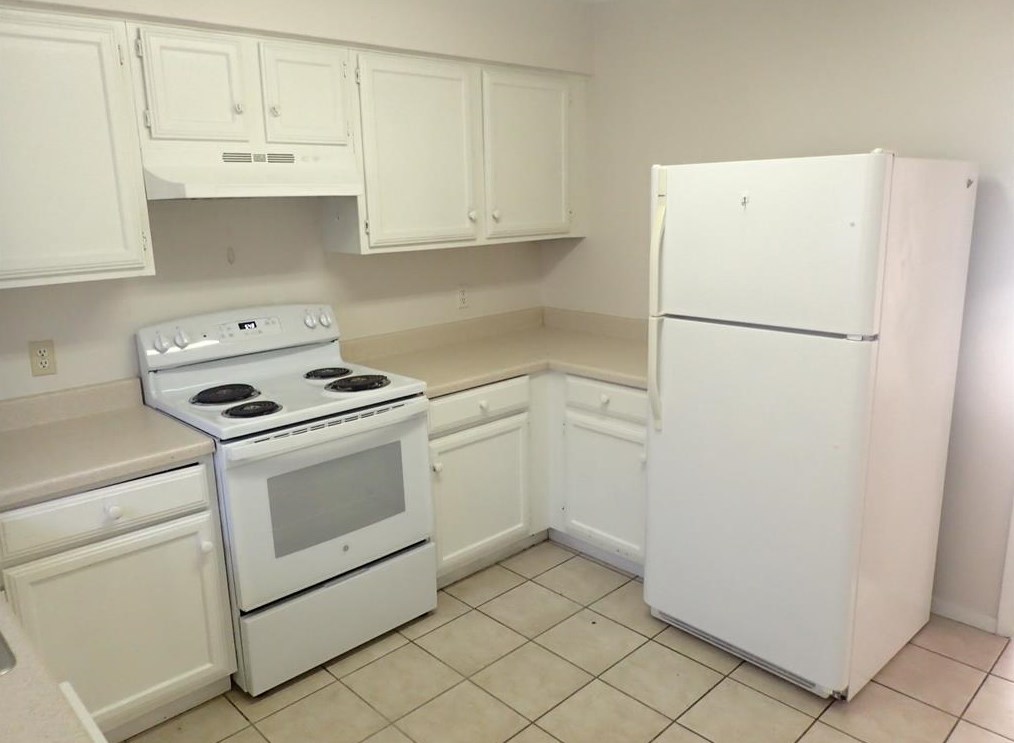 9521 Westpark Dr, Fort Worth, TX 76126