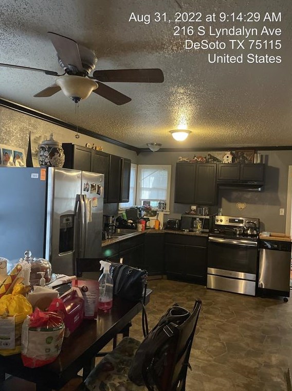 220 S Lyndalyn Ave, Desoto, TX 75115