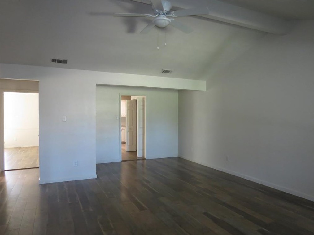 8406 Lullwater Dr, Dallas, TX 75218