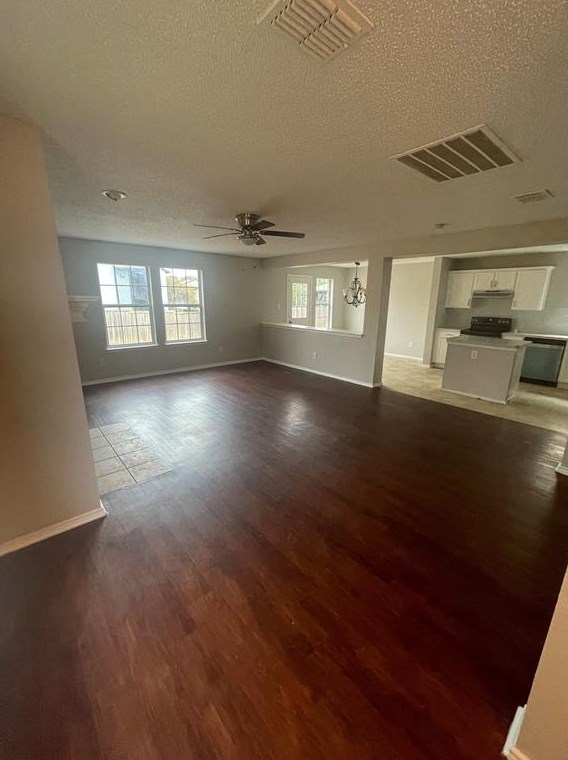 1632 Timber Glen Dr, Bedford, TX 76022