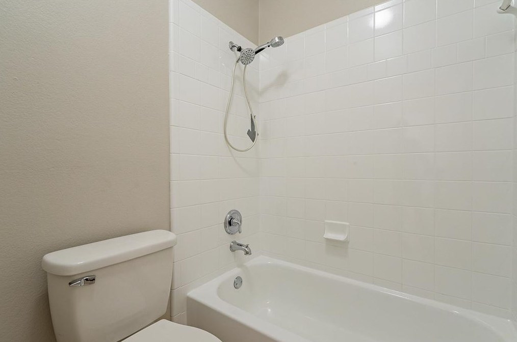 4619 Julian Dr, Mesquite TX 75150-8211 exterior