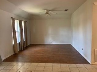 403 N Jackson Ave Apt B, St Paul, TX