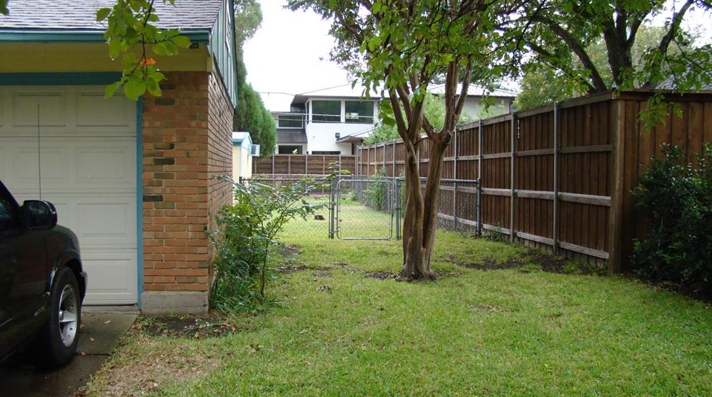 5810 Northmoor Dr, Dallas TX  75230-2648 exterior