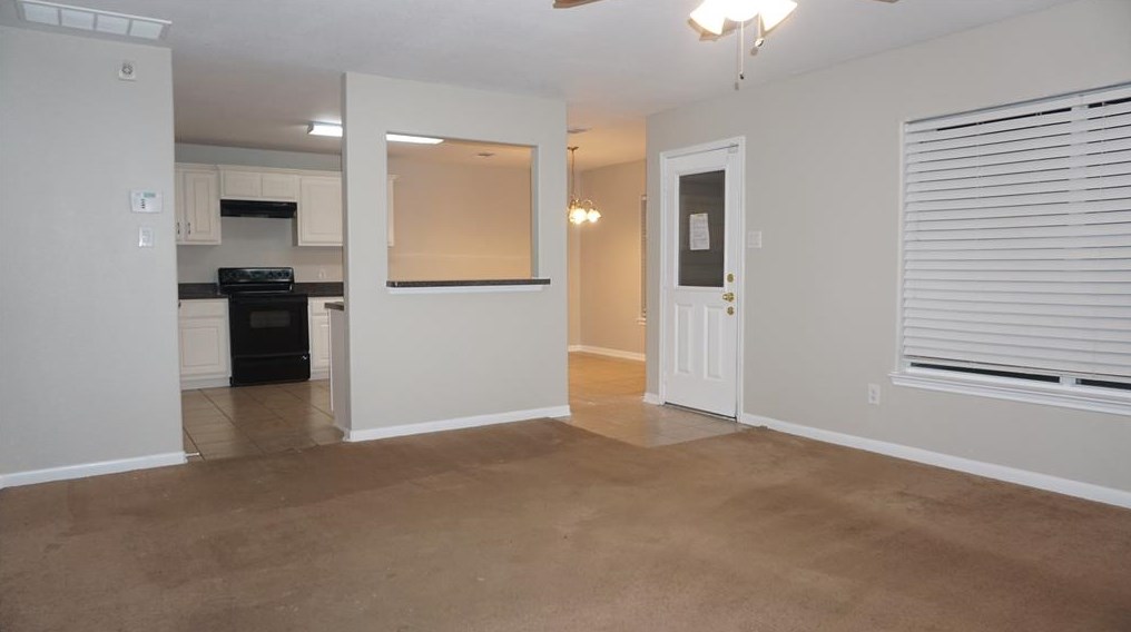 601 Misty Mountain Dr, Fort Worth, TX 76140