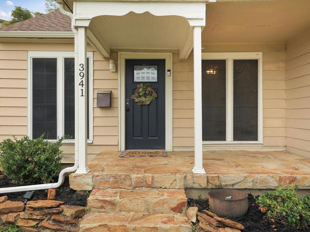 3941 Adrian Dr, Dallas, TX 75209