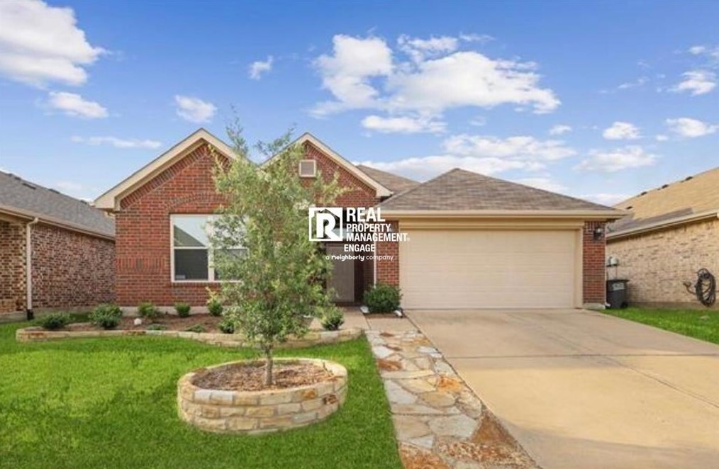 1420 Red Dr, Oak Point, TX 75068
