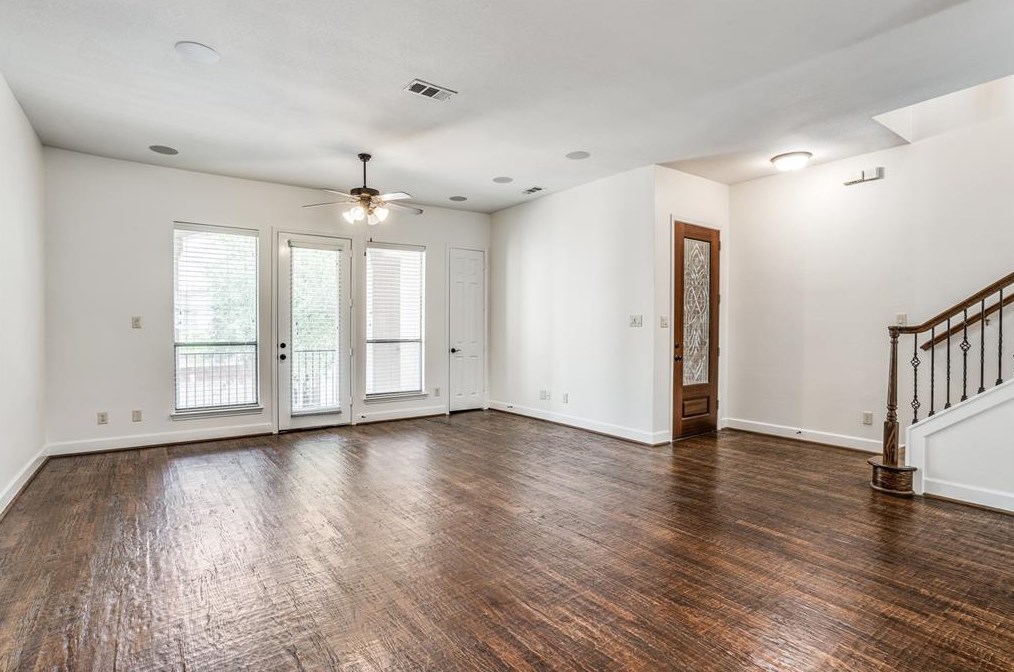2405 Wild Cherry Way, Dallas, TX 75206