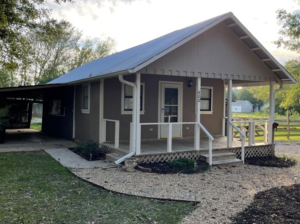 600 Se Front St, Edgewood, TX 75117
