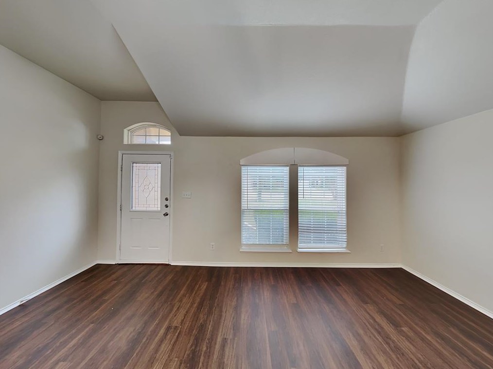 12132 Rowsley Ln, Burleson, TX 76028