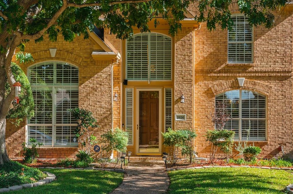 2616 Barrington Dr, Plano, TX 75093