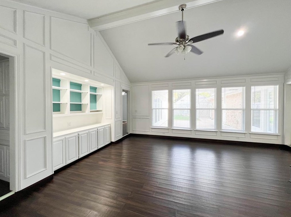 1210 Shawnee Trl, Carrollton, TX 75007
