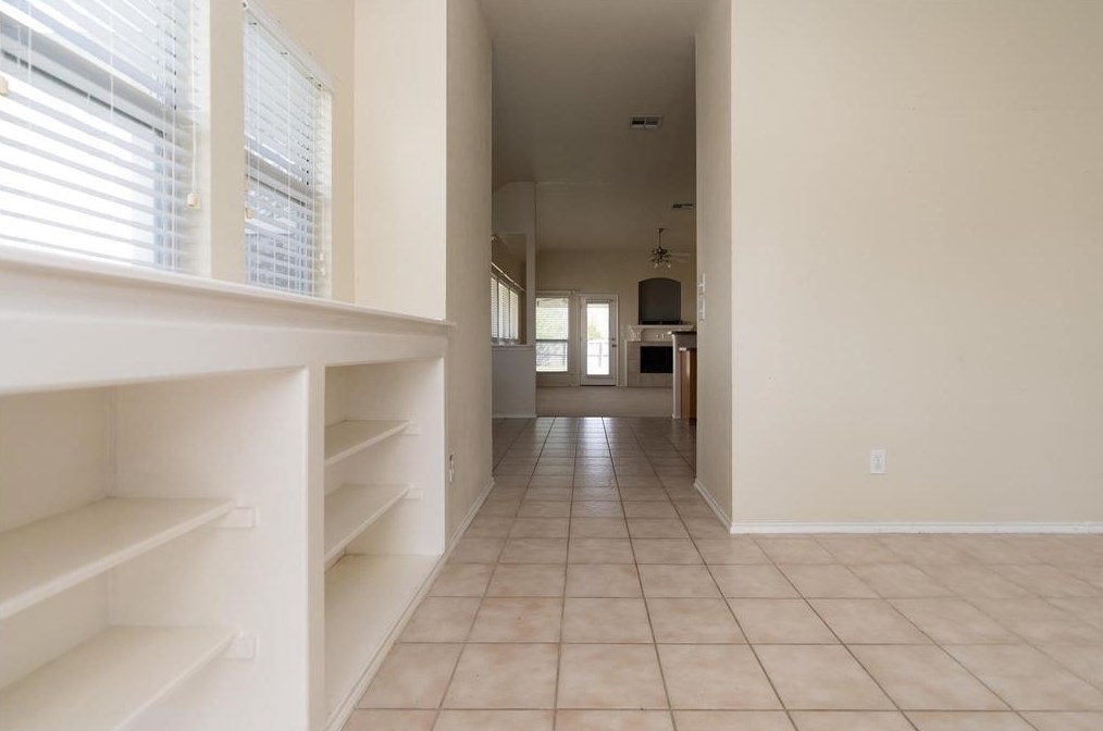 9832 Tanglebrush Dr, Mckinney TX  75070-2848 exterior