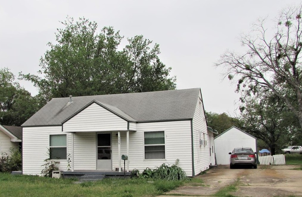 3209 Trible Dr, Grand Prairie, TX 75050-4753