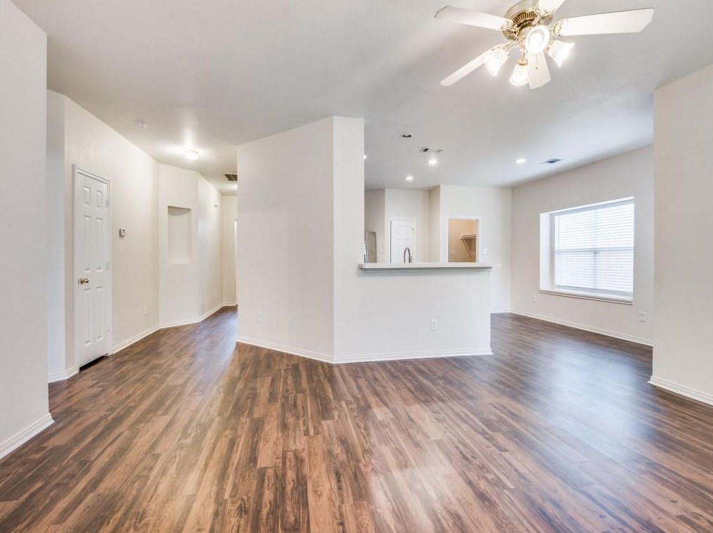 5905 Blanchard Dr, Fort Worth, TX 76131