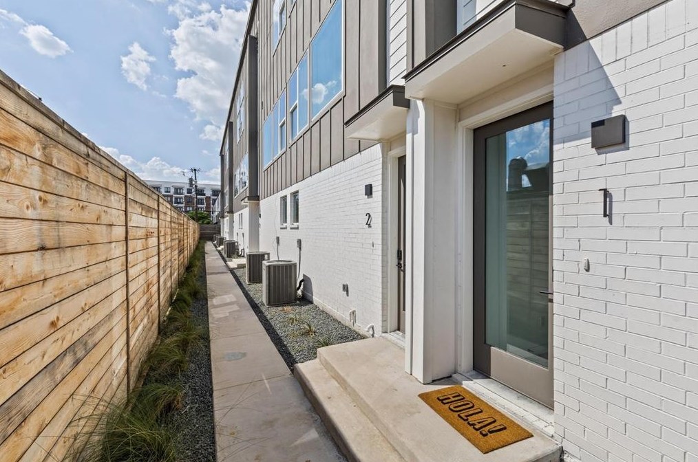 4911 Belmont Ave #12, Dallas, TX 75206