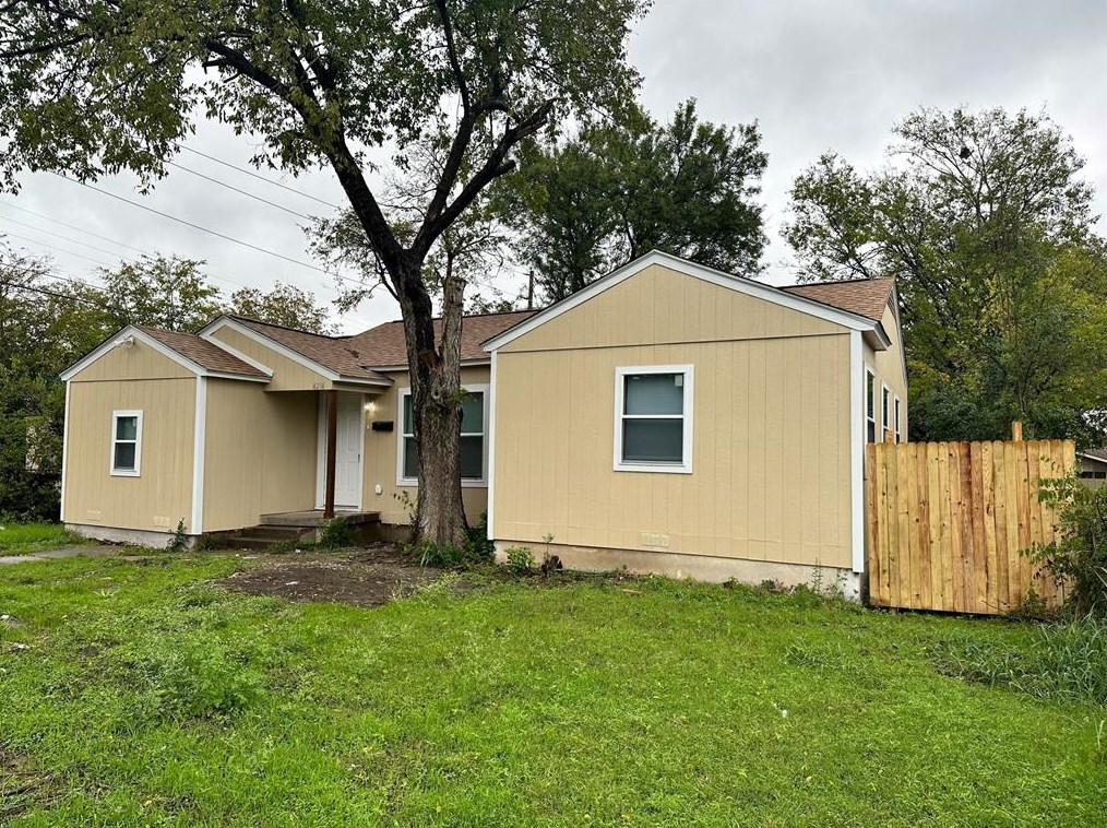 4214 Tacoma St, Dallas, TX 75216