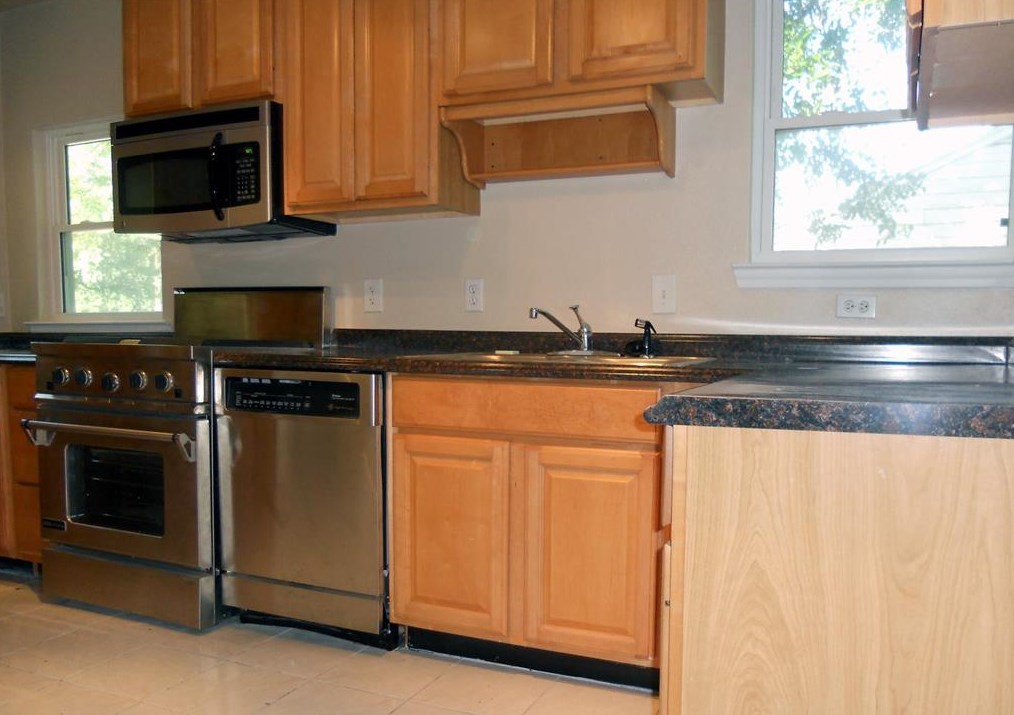 3767 Rockdale Dr, Dallas TX  75220-1863 exterior