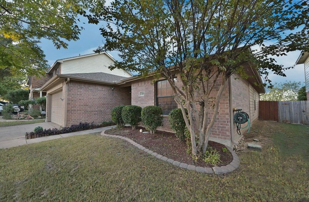 13328 Ridgepointe Rd, Keller, TX 76244-8149