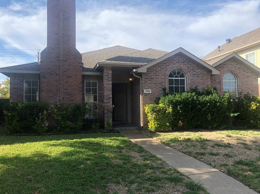 1706 Lantana Dr, Garland, TX 75040
