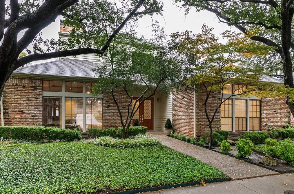 14028 Highmark Sq, Dallas, TX 75254-8505