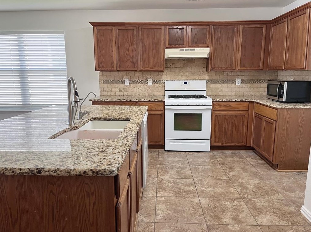 1104 Piedmont Dr, McKinney, TX 75071