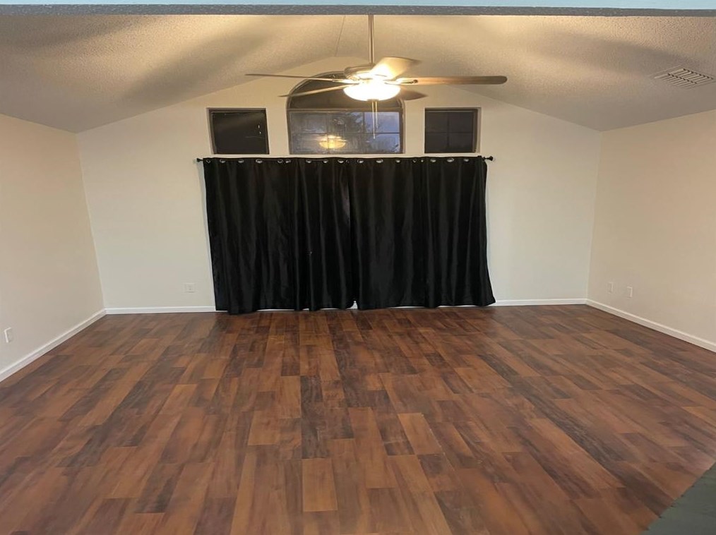 11803 Avery Ln, Mesquite, TX 75180