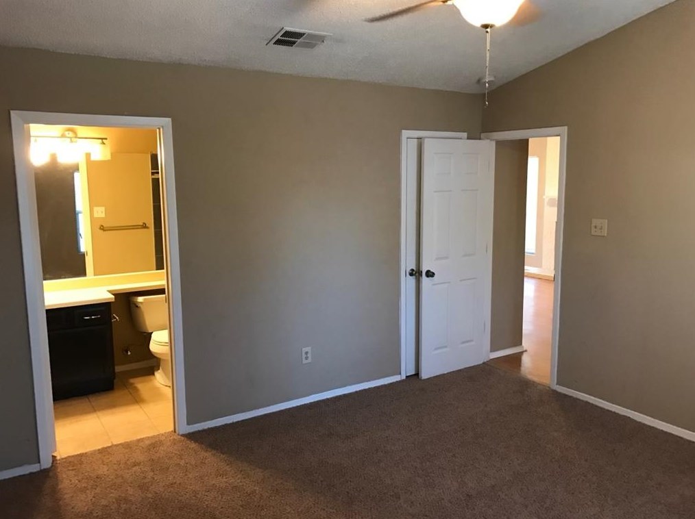 709 Denmark Dr, Mesquite TX 75149-3266 exterior