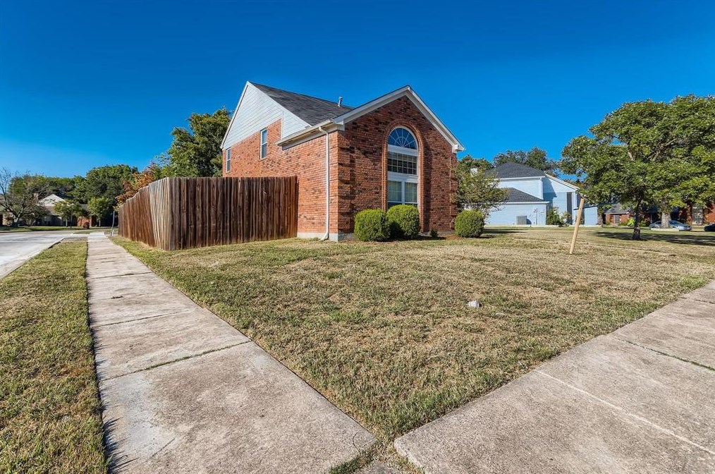 4113 Starboard Trl, Rowlett, TX 75088