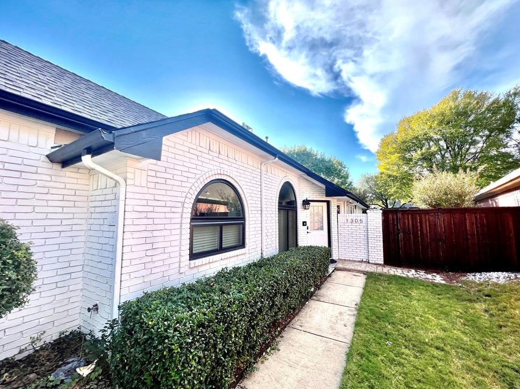 1305 Kittery Dr, Plano, TX 75093