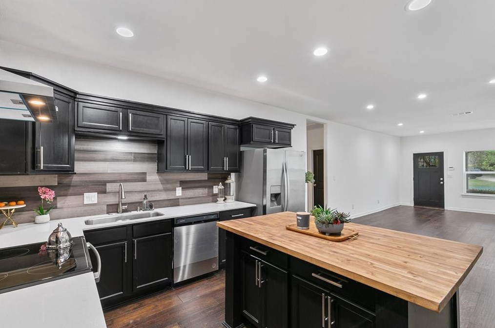 1505 Claude St, Dallas, TX 75203