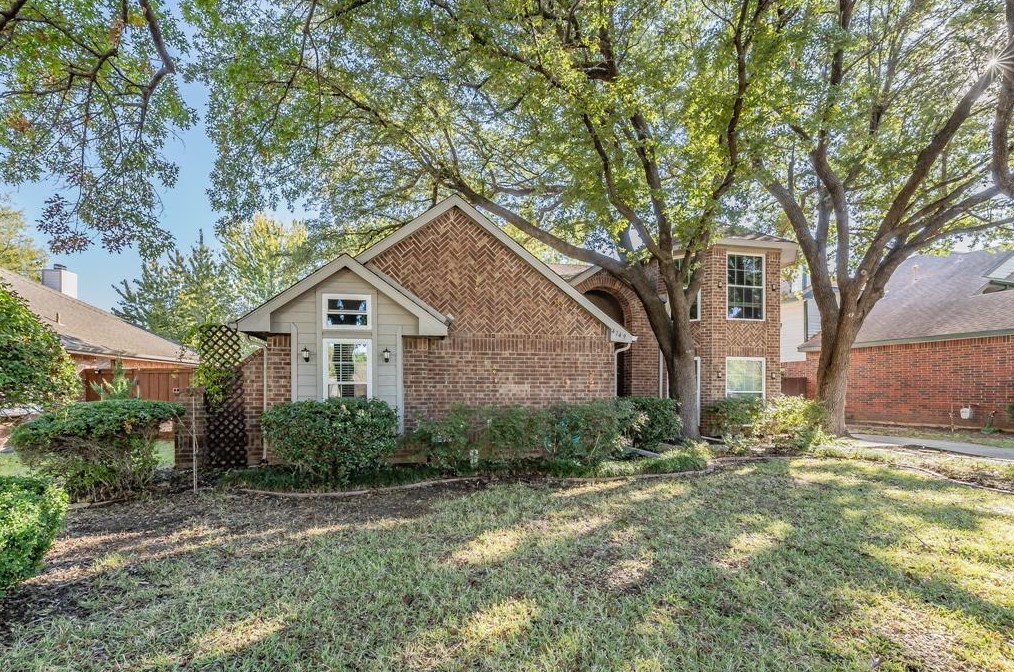 4149 Countryside Dr, Grapevine, TX 76051-6545