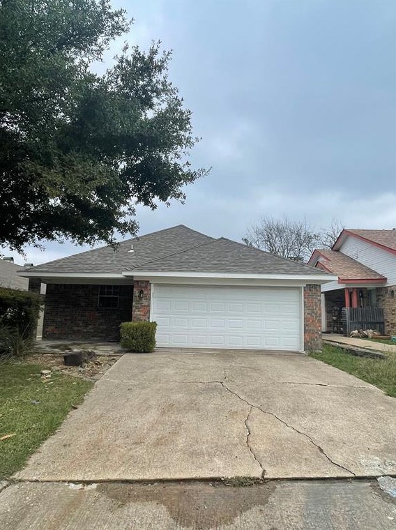 5412 Village Green Dr, Mesquite, TX 75150