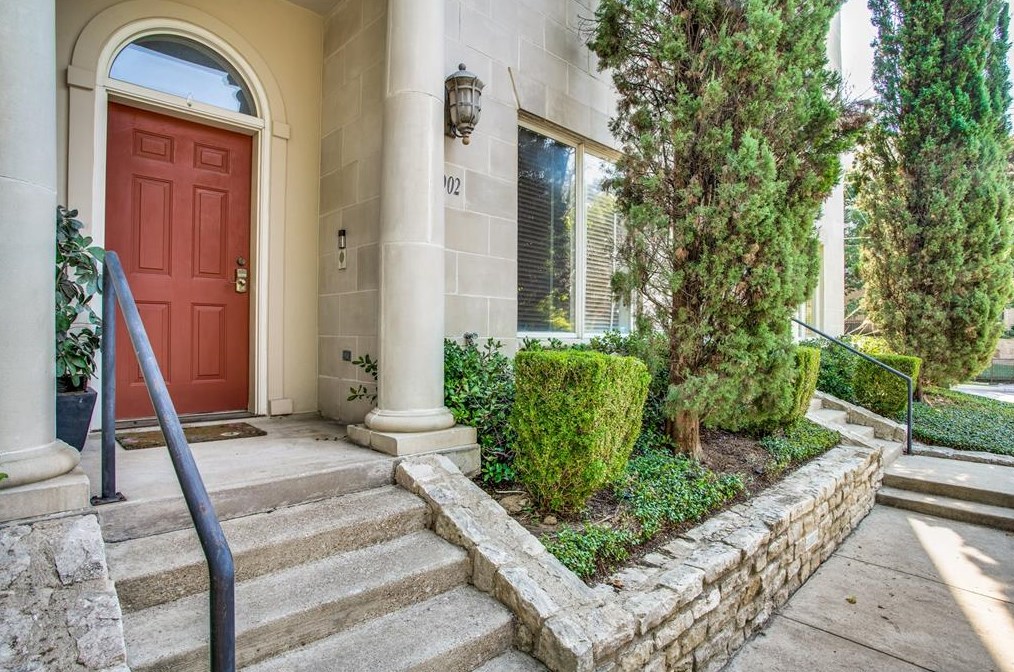 3902 Travis St, Dallas TX  75204-1783 exterior