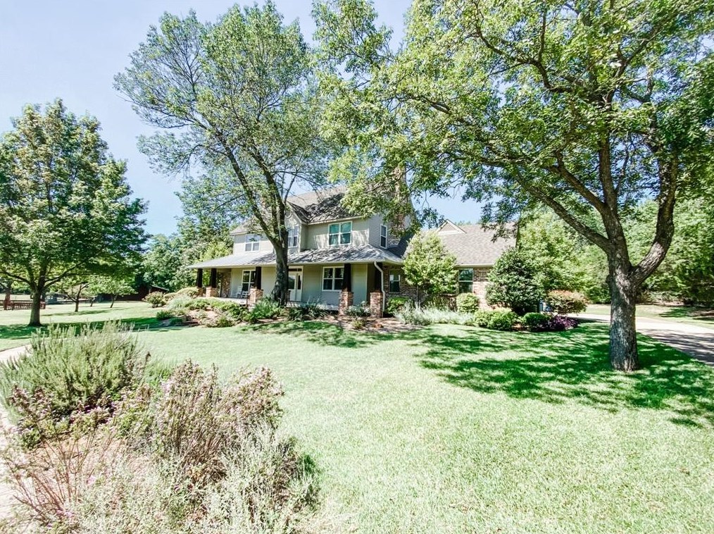 581 Country Club Rd, Mckinney TX  75069-1535 exterior