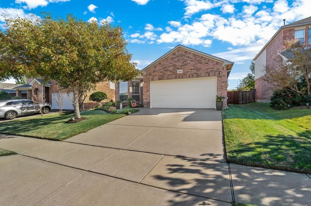12844 Old Macgregor Ln, Keller, TX 76244-4358