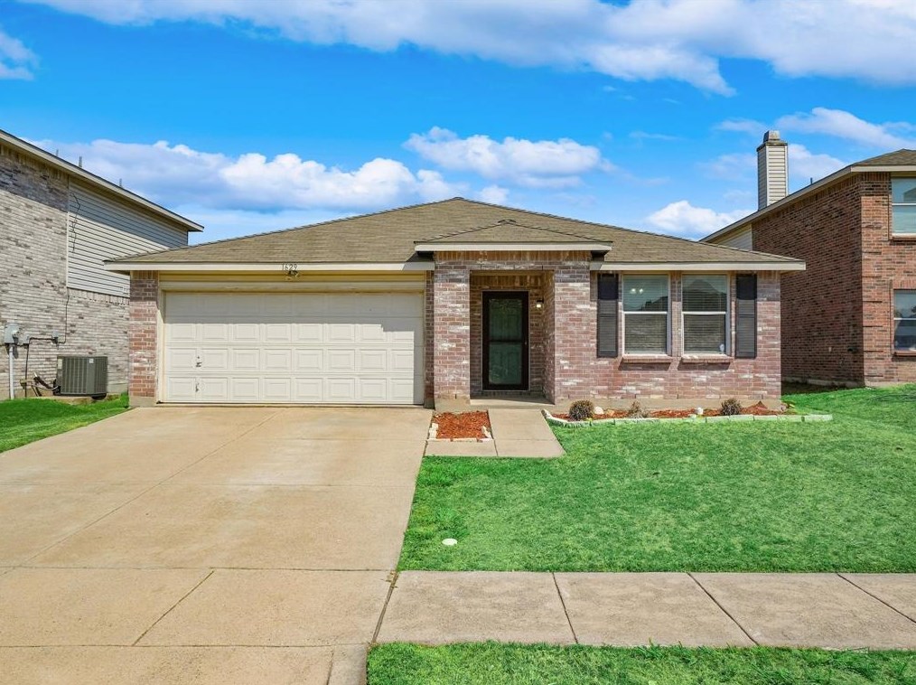 1629 Carolina Ridge Way, Justin, TX 76247-6798
