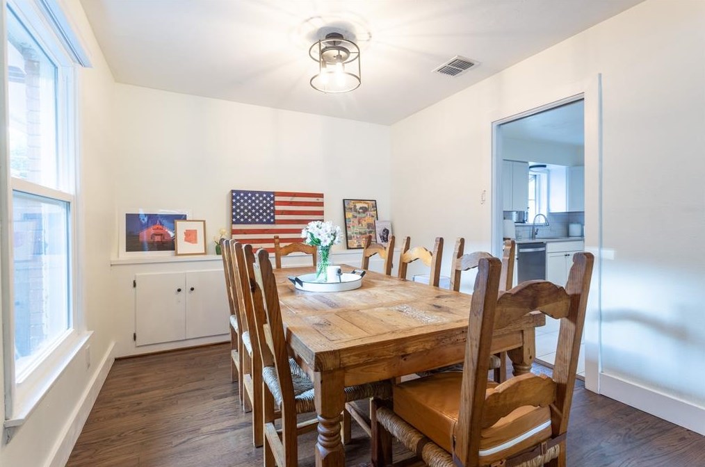 6665 Highgate Ln, Dallas TX 75214-2200 exterior