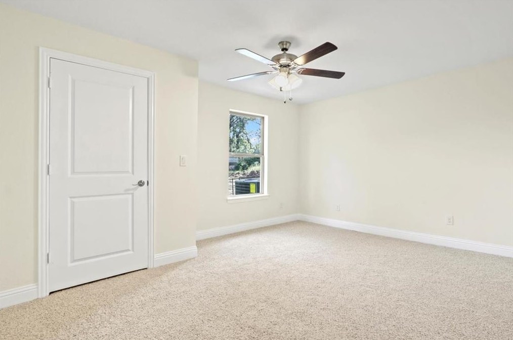 3030 Mecca St, Fort Worth TX  76119-3228 exterior