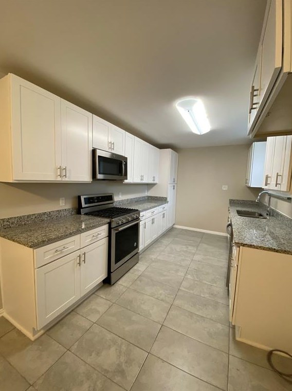 3920 Clear Cove Ln, Dallas, TX 75244