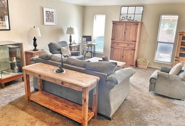 6044 Laura Ln, Paris, TX 75462-7315