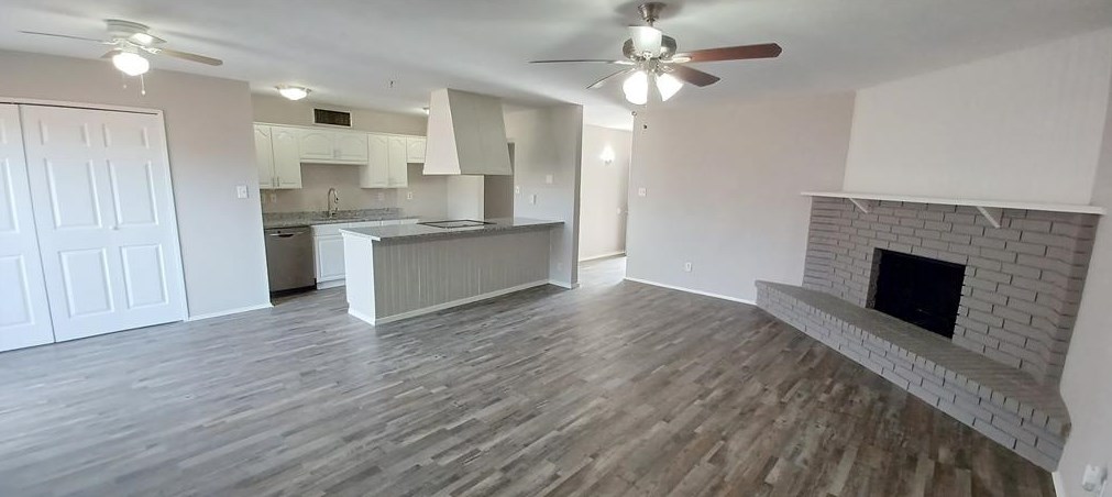 913 Valley View Dr, Allen, TX 75002