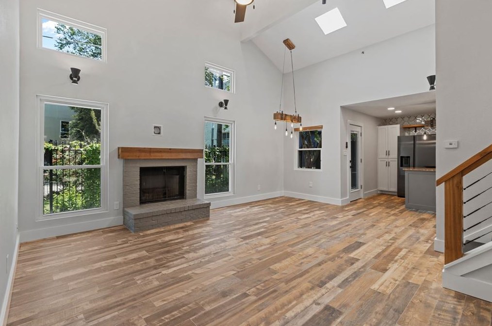 3524 Word St, Dallas, TX 75204