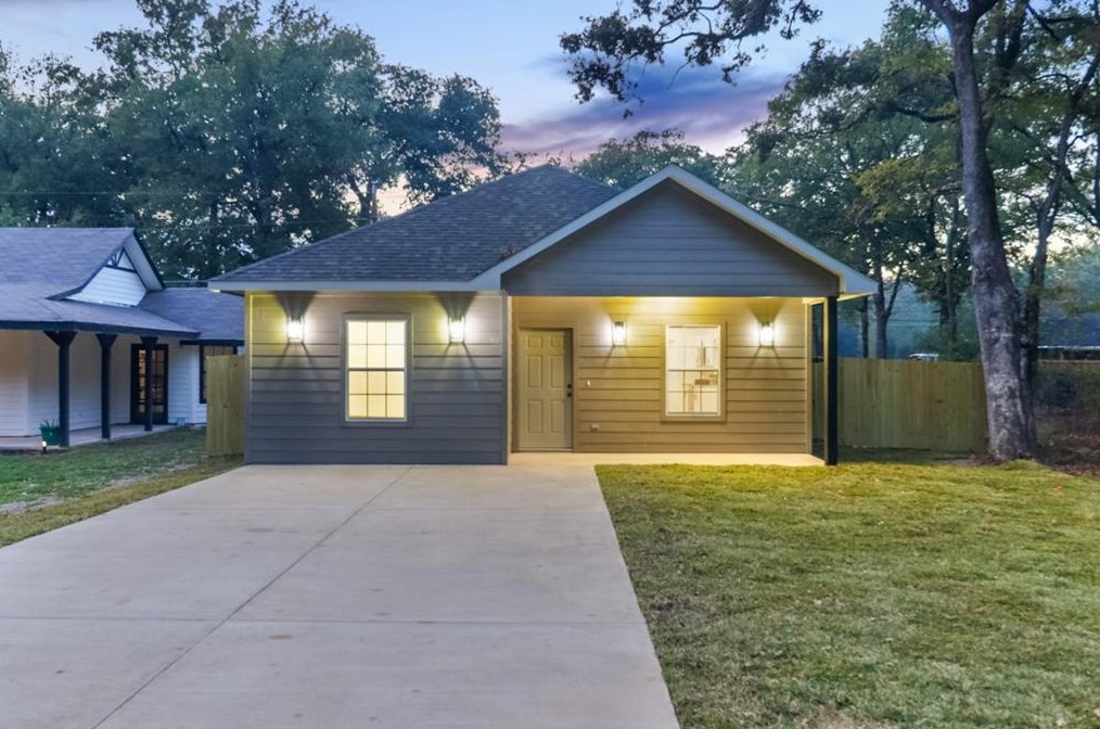 6124 Chickasaw Dr, Gun Barrel City, TX 75156-9120