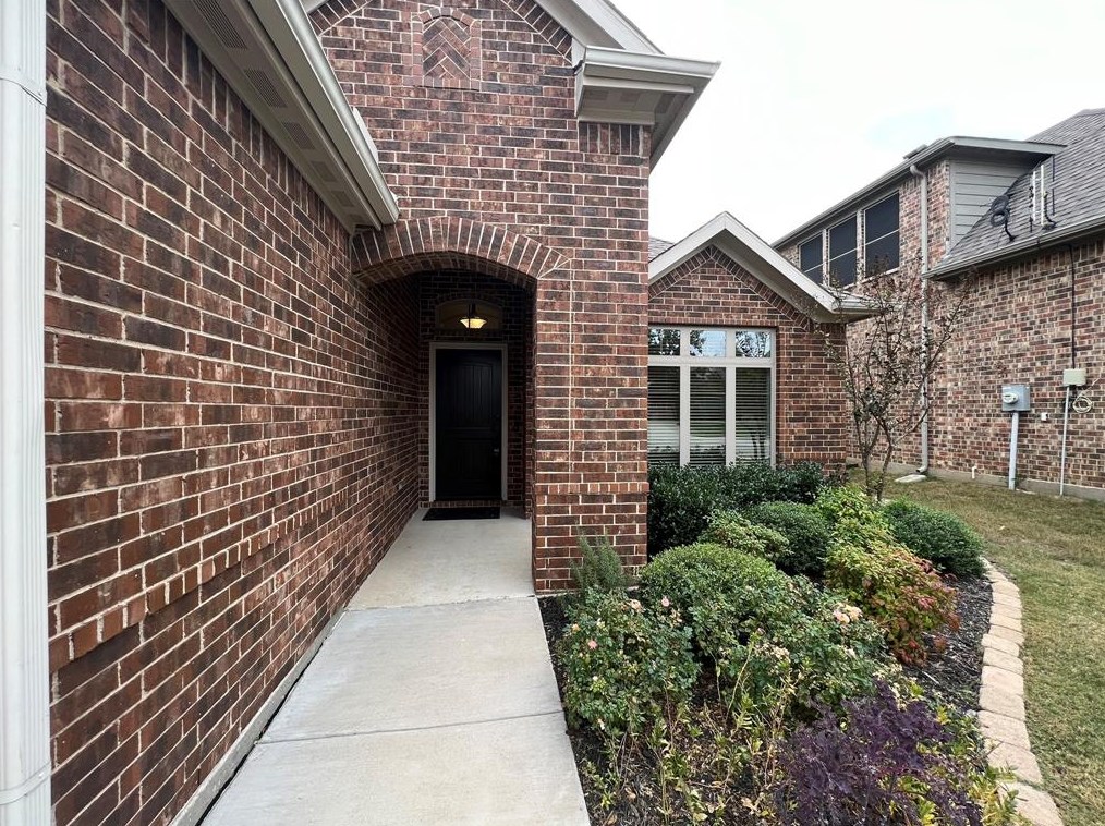 9741 Rio Frio Trail, Fort Worth, TX 76126