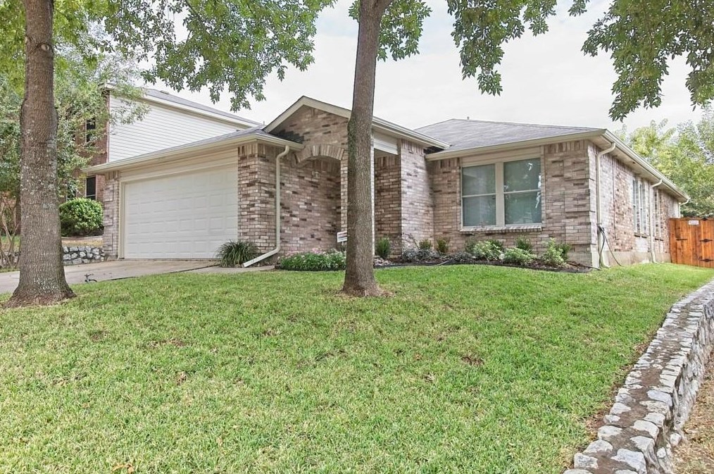 2508 Clear Brook Dr, McKinney, TX 75071