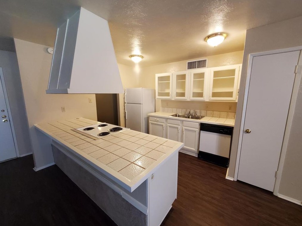 3101 Holly Ln, Rowlett TX  75089-3142 exterior