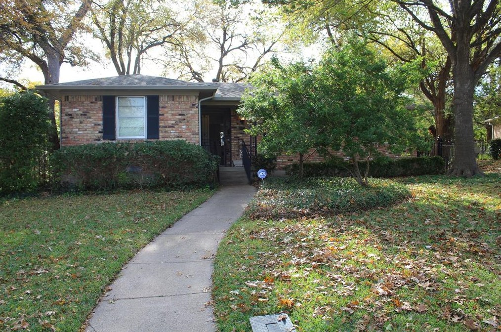 2371 Chart Dr, Dallas, TX 75228